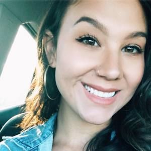 Meet your Posher, Liene